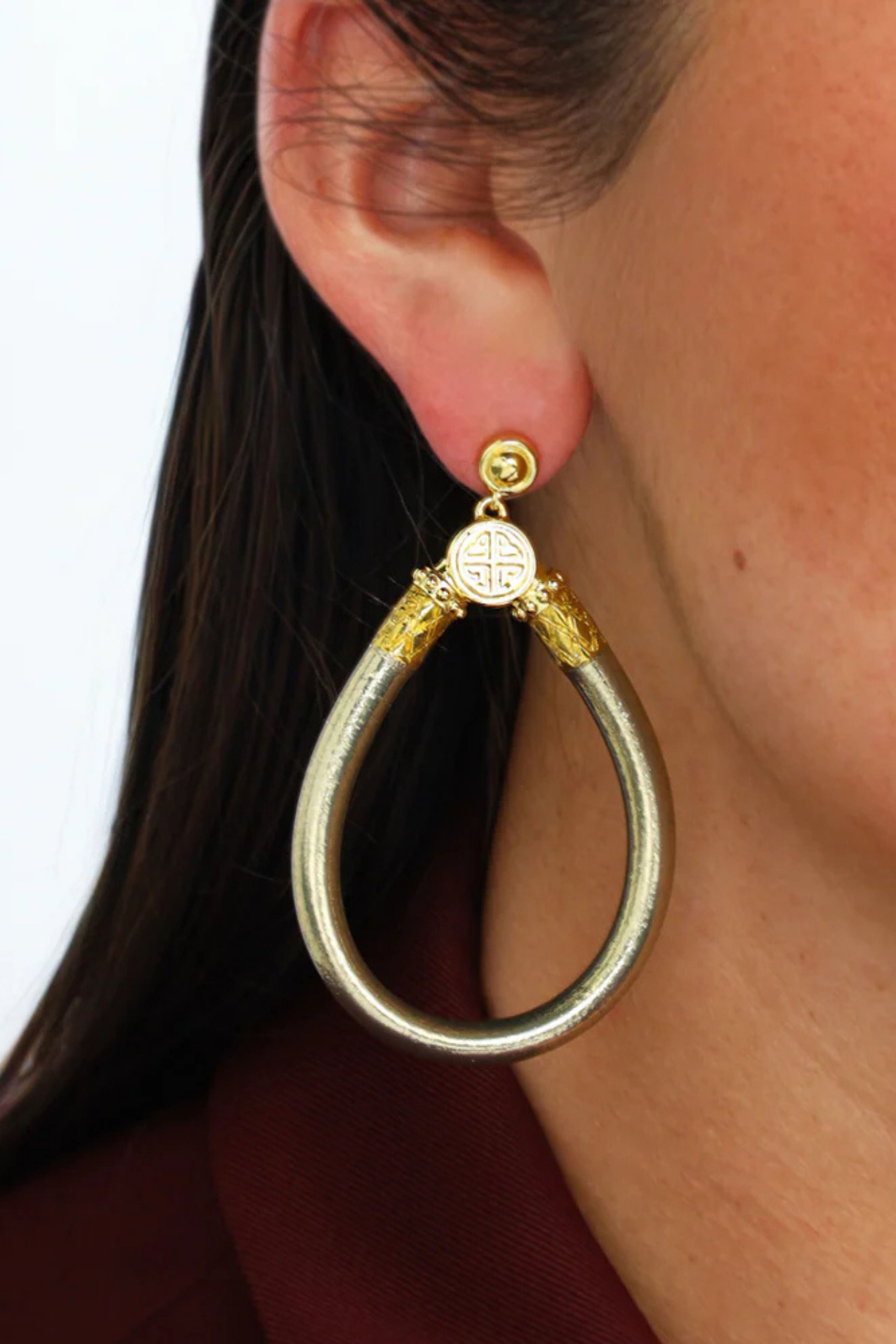 Les boucles d'oreilles AWE®, Étoile